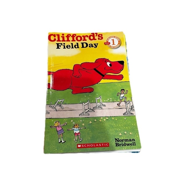 Classic First Reader Books Level 1 and Level 2 Bundle of 5 - Picture 5 of 6